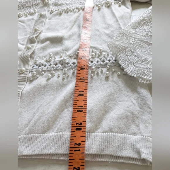 Boston Proper Pearl Embellished Lace Bell Sleeve Ivory Cardigan Sweater Small - Picture 12 of 14